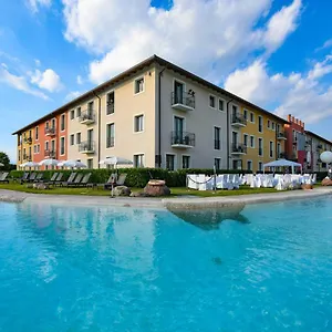 4* Hotel Th - Parchi Del Garda