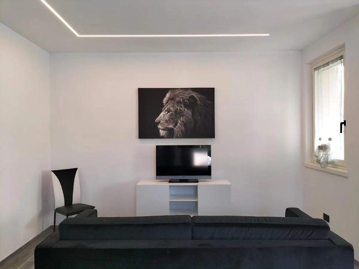 Villa Verde, Romantica Villetta Lazise Apartment