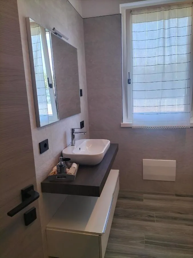 Apartment Villa Verde, Romantica Villetta Lazise