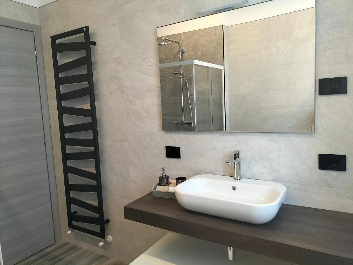 Villa Verde, Romantica Villetta Lazise Apartment